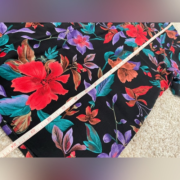 Vintage Sag Harbor Floral Top -Small - Picture 4 of 5